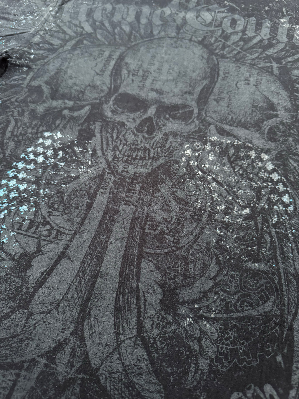 Xtreme Couture Triple Skull Grunge Shirt