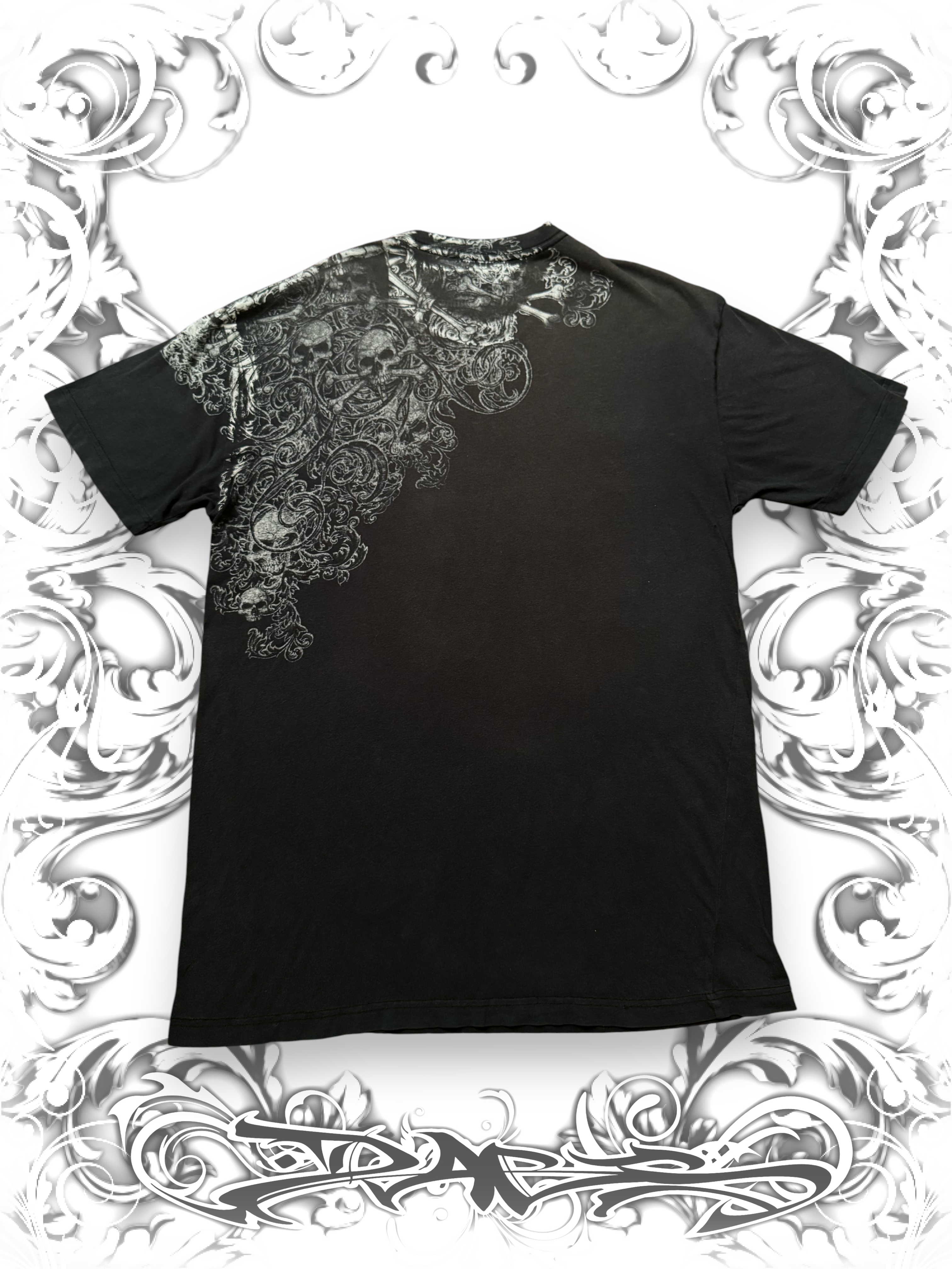 Rare Xtreme Couture Skullpile Shirt