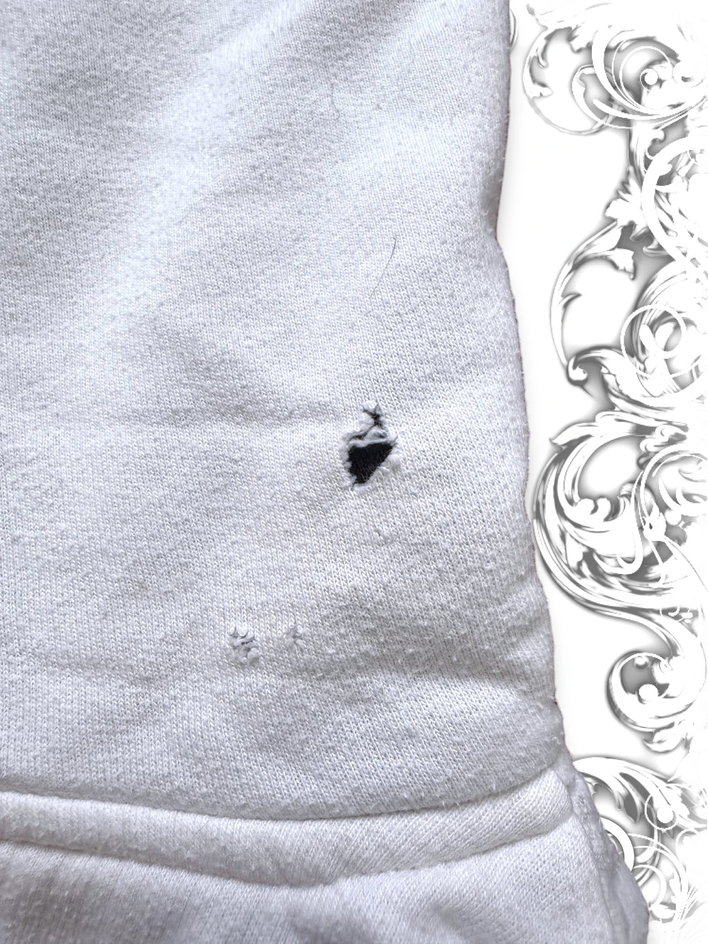 MMA Elite Grunge Skulls Zip Hoodie