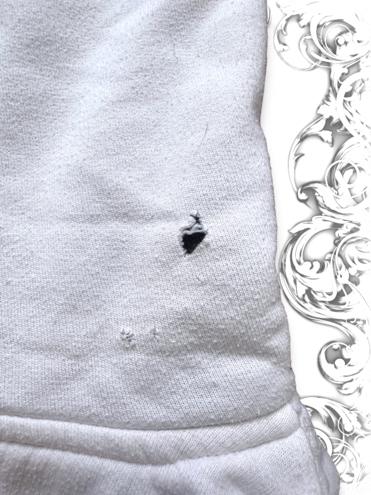 MMA Elite Grunge Skulls Zip Hoodie
