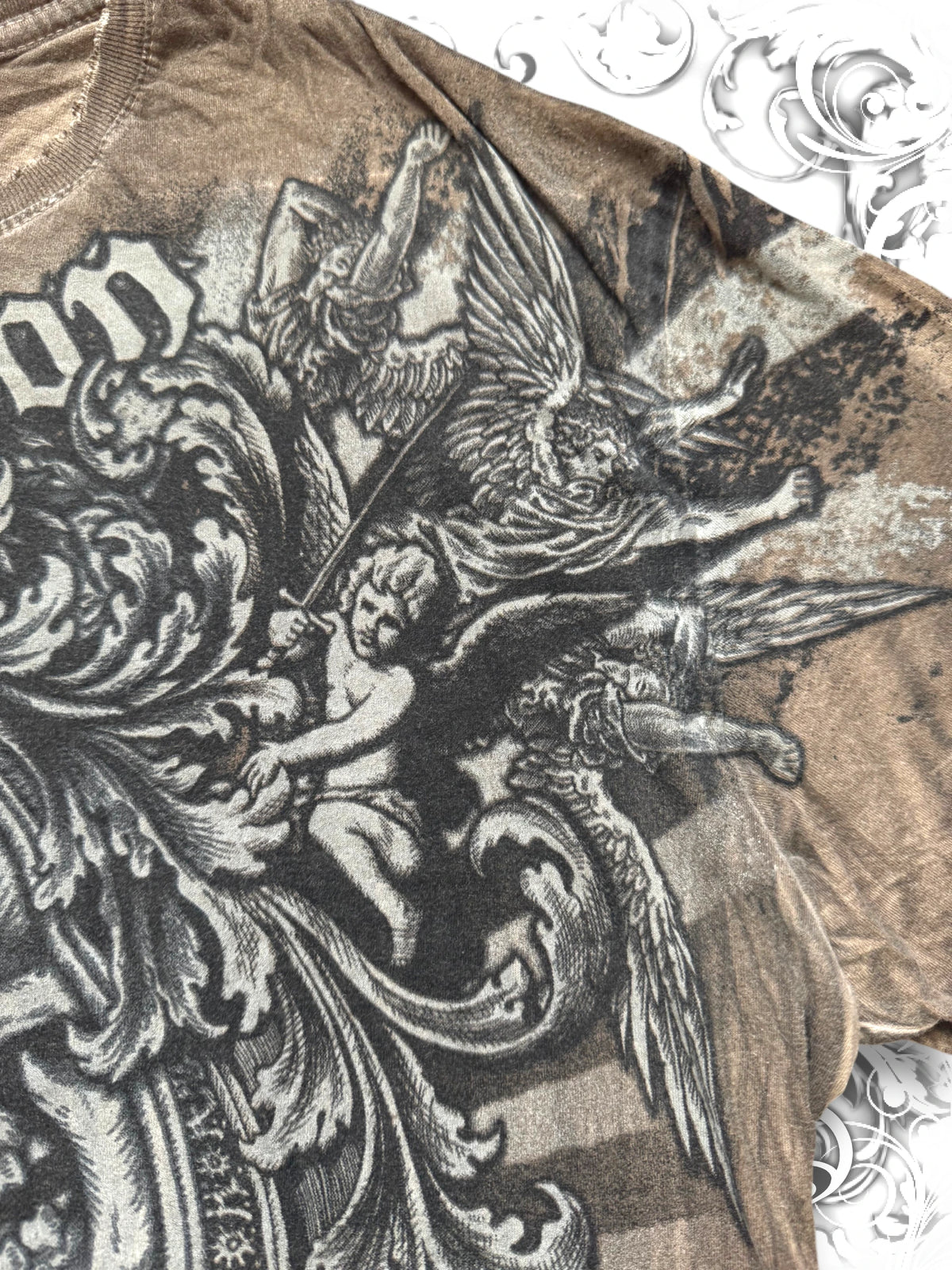 Affliction Grunge Washed 2000s T-Shirt