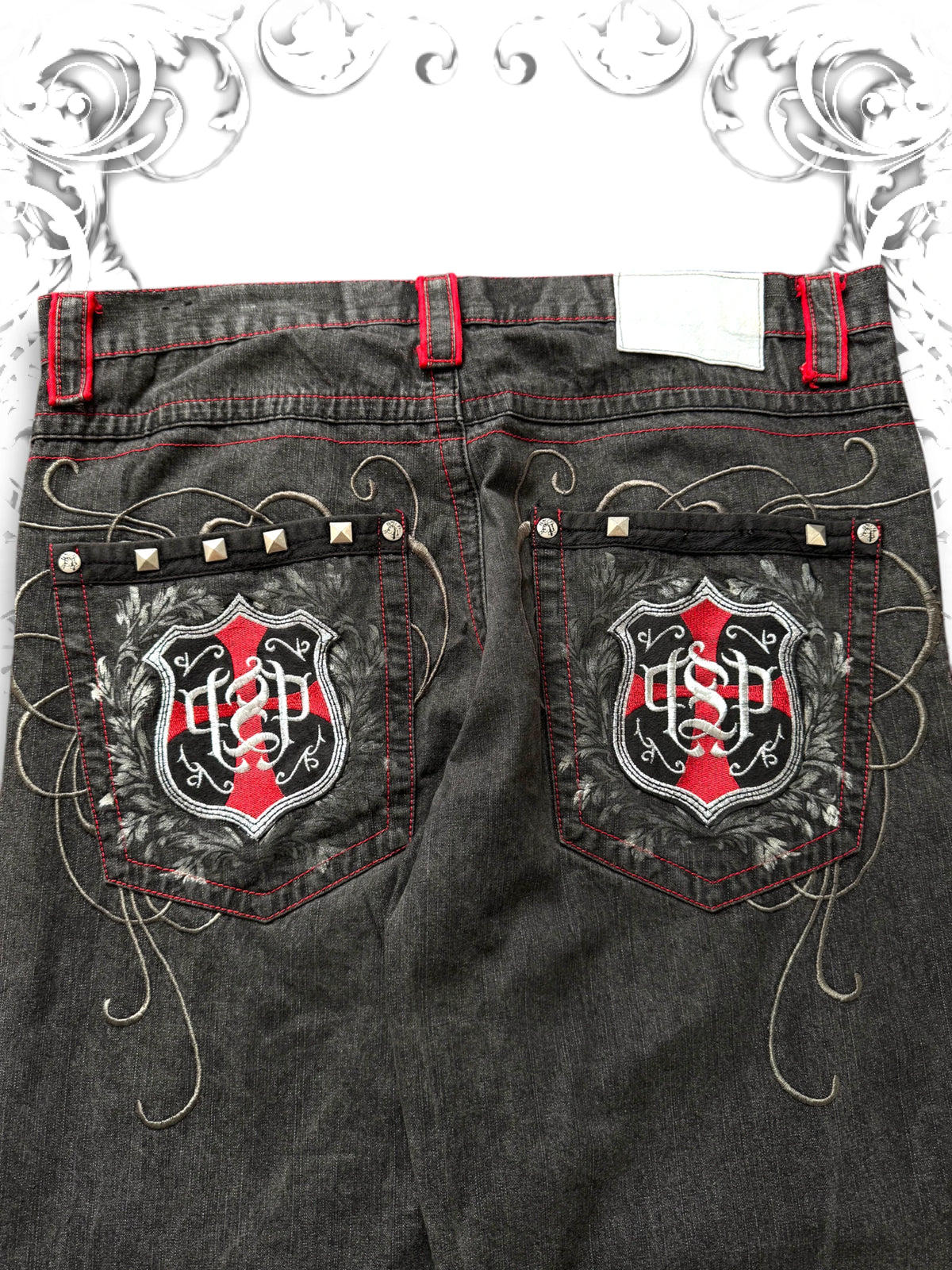 Southpole Studded Premium Vintage Baggy Jeans