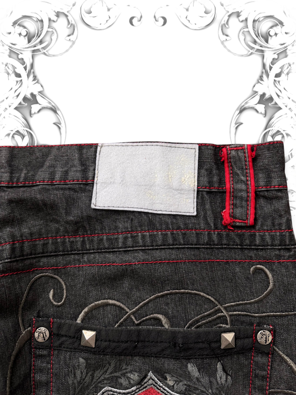 Southpole Studded Premium Vintage Baggy Jeans