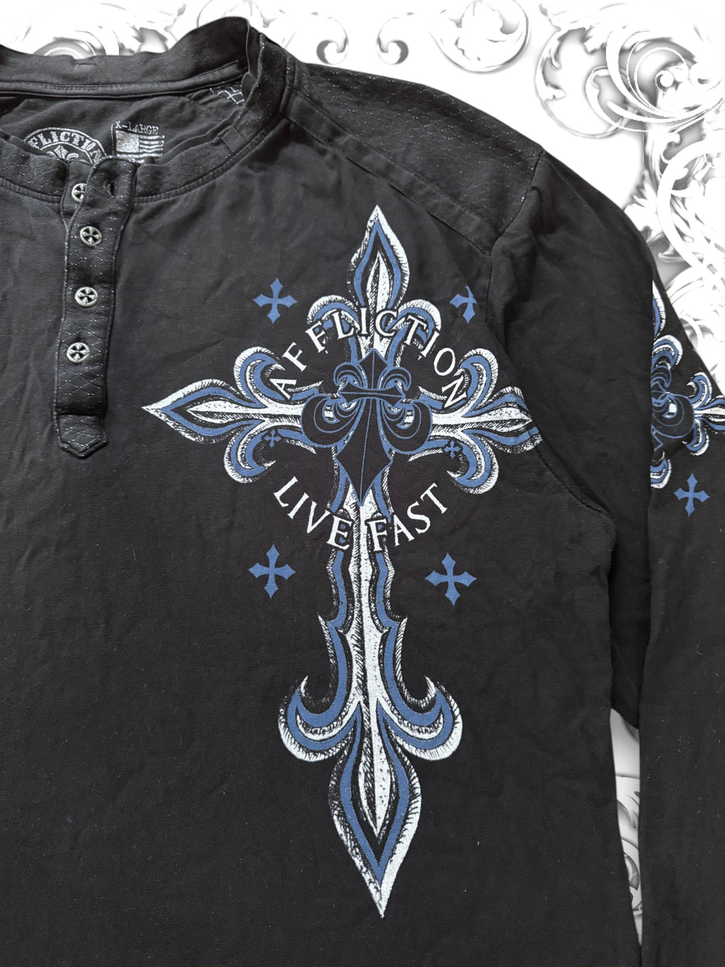 Affliction Winged Tribal 2000s Longsleeve