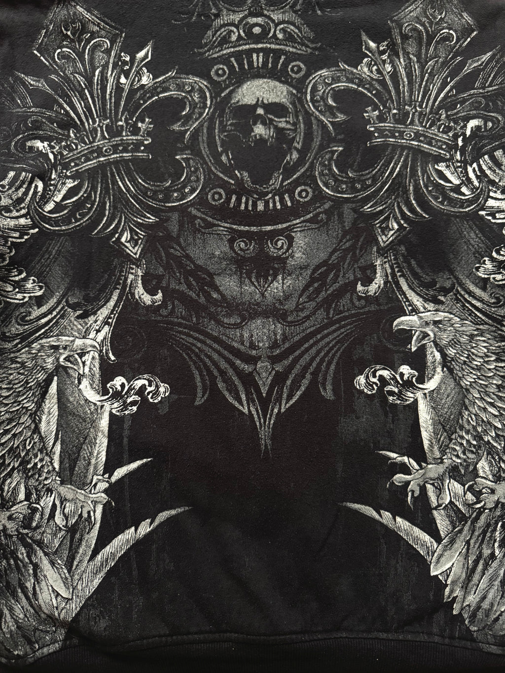 Oversized MMA Elite zip hoodie with a large skull graphic in a vintage Y2K grunge-inspired design, close-up