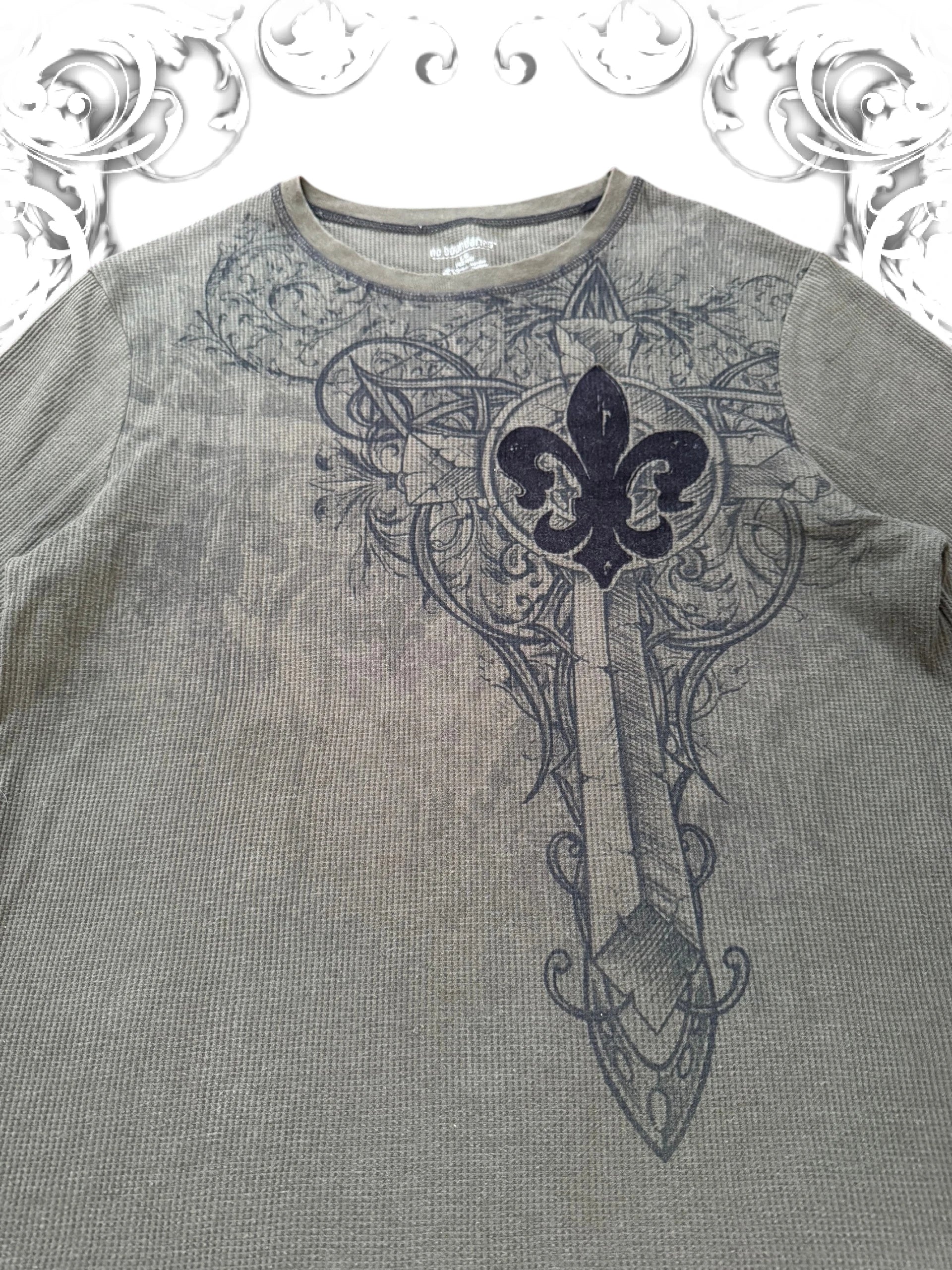 No Boundaries Grunge Longsleeve