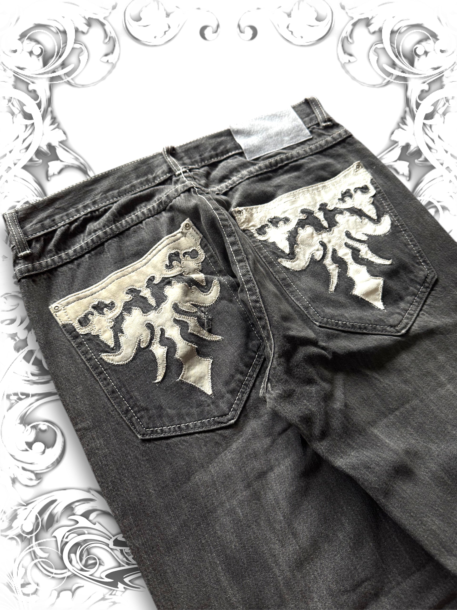 Southpole Silver Tab Baggy Pants with Embroidered Sigil Back Pockets