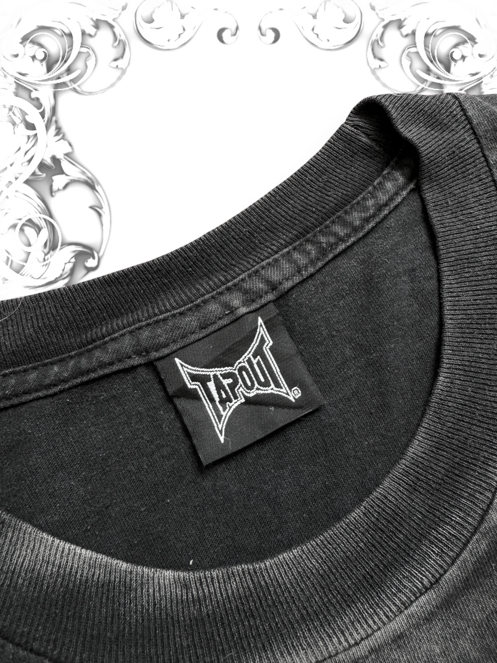 Rare Tapout 2000s Shirt