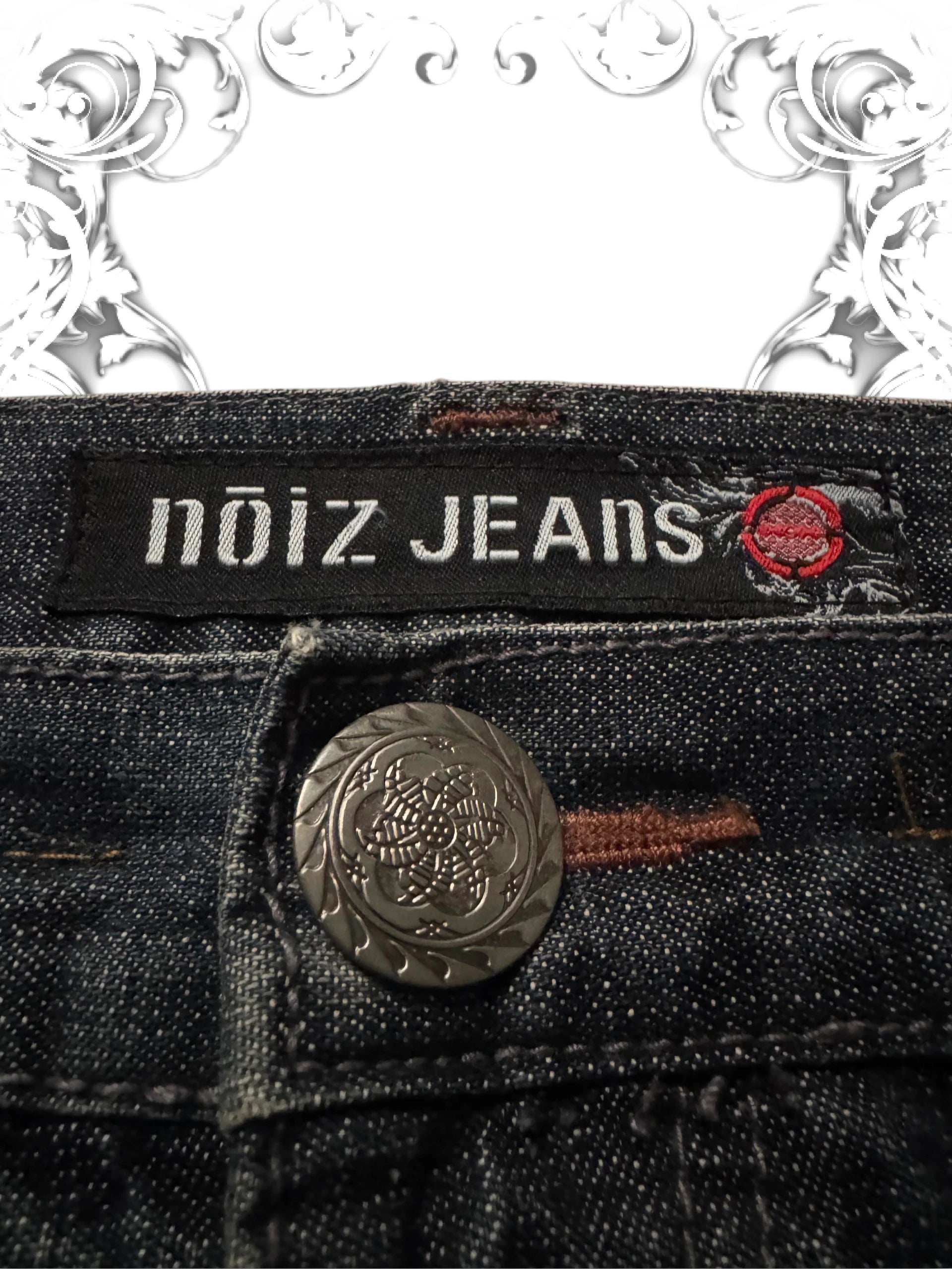 Noiz 2000s Baggy Pants with Studded Back Pockets