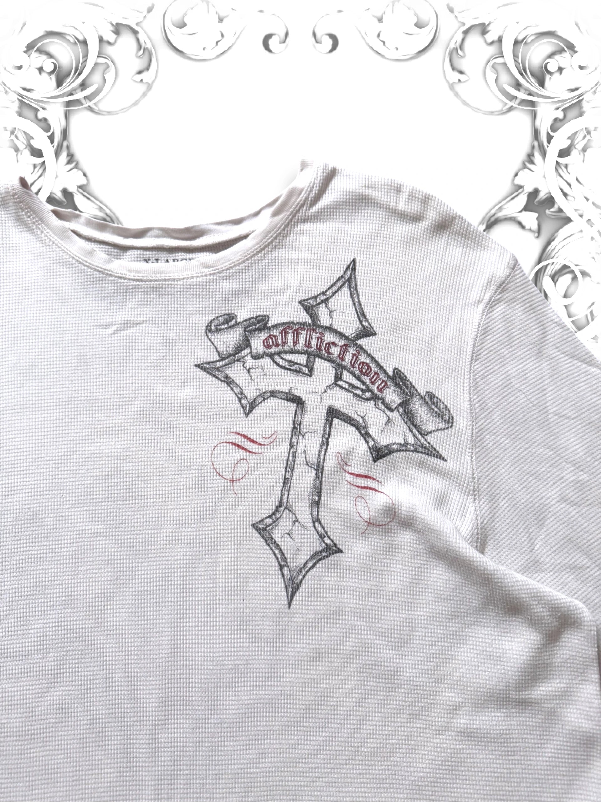 Affliction Winged Cross 2000s Thermal Longsleeve