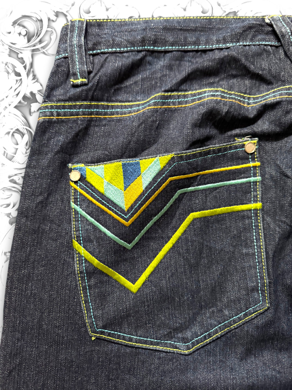 Coogi Embroidered Premium Baggy Pants