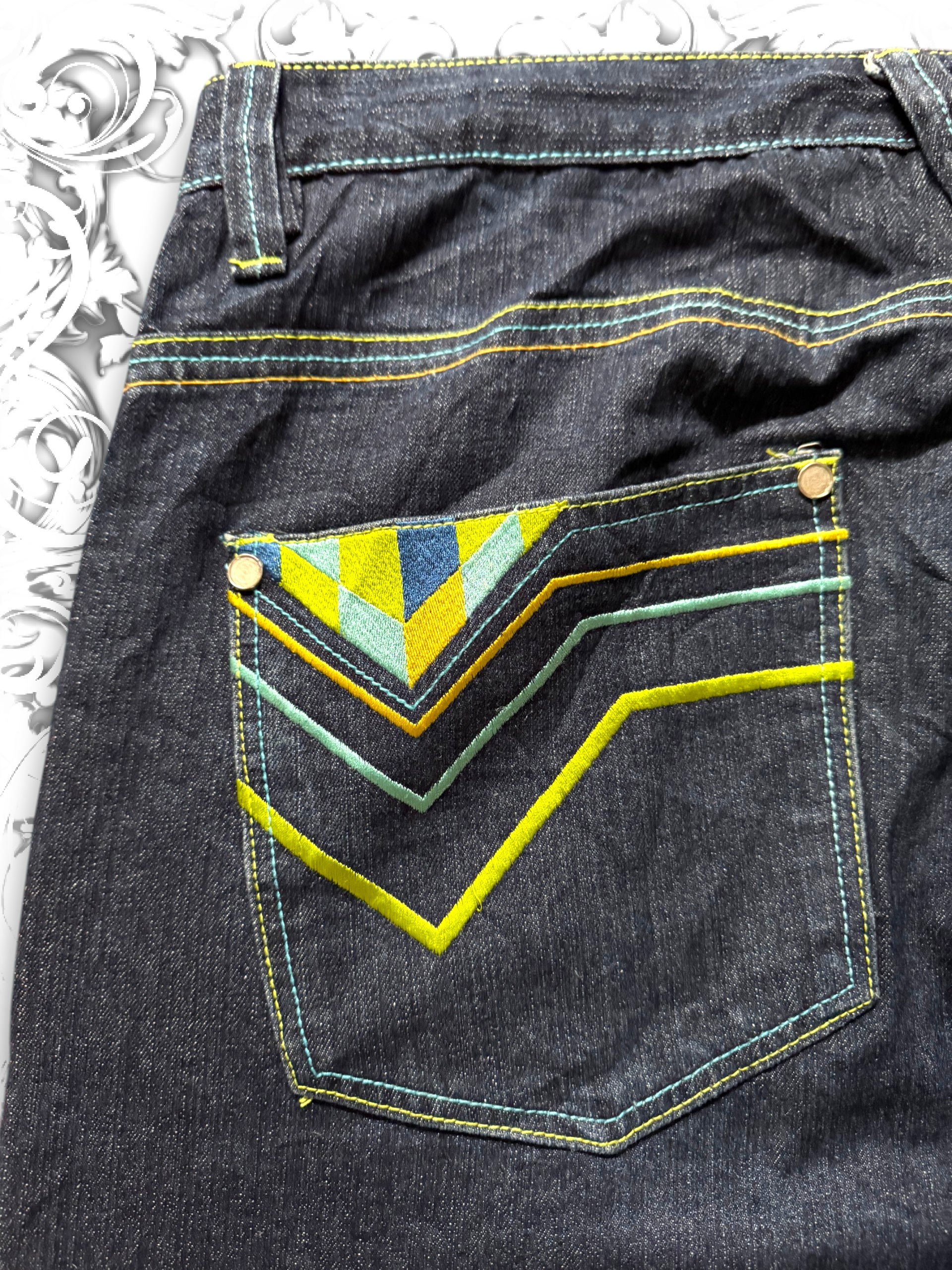 Coogi Embroidered Premium Baggy Pants