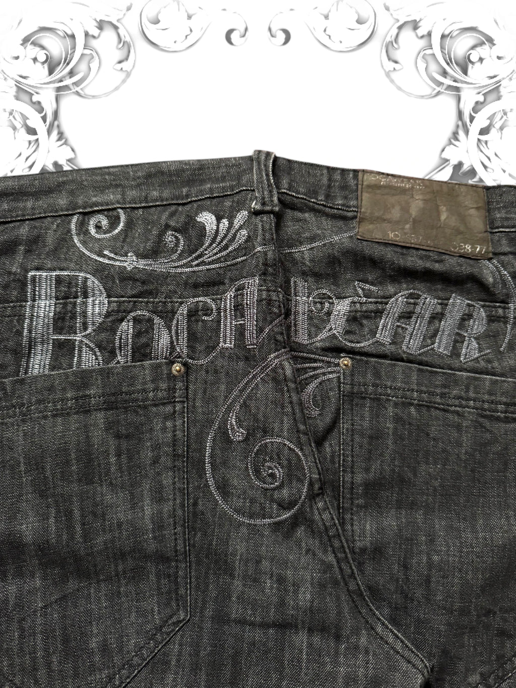 Rocawear Embroidered Baggy Pants Dark Washing