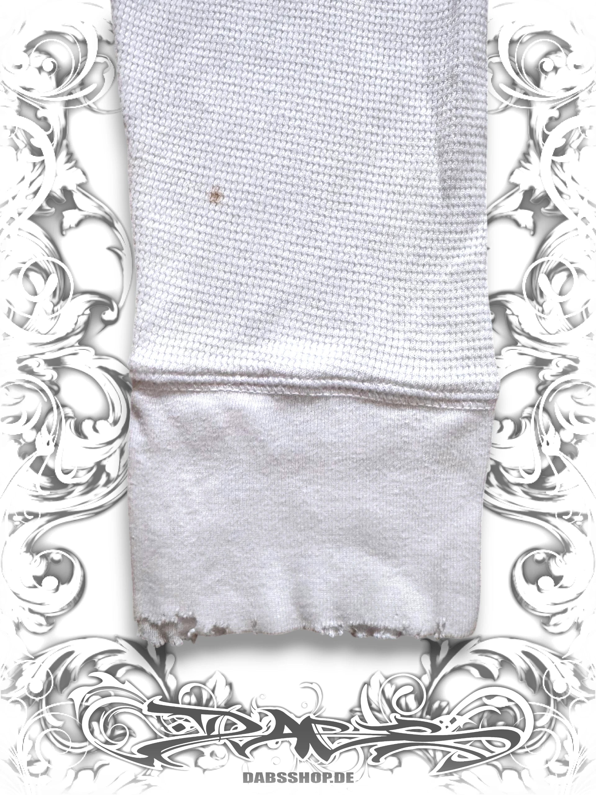 Affliction Winged Cross 2000s Thermal Longsleeve