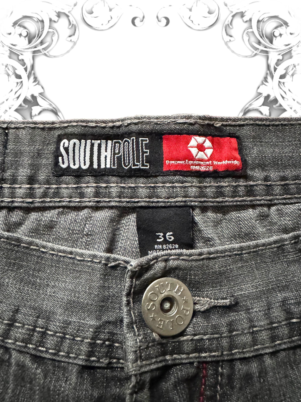 Southpole Red Tab Heraldic Insignia Vintage Jorts