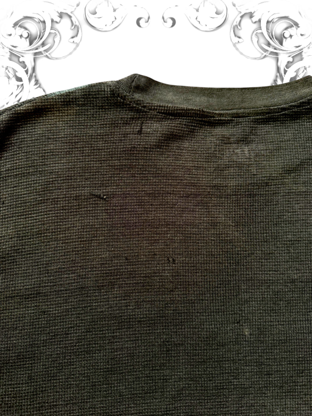 Tapout Grunge Typography Print Longsleeve