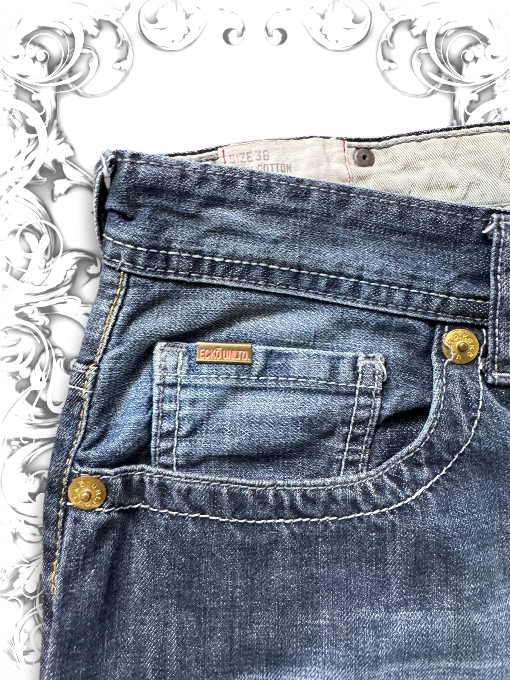 Ecko Unltd. Embroidered Red Rhino Vintage Jorts