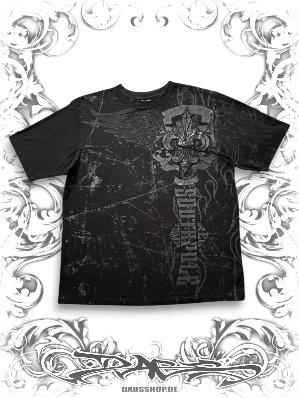 Southpole vintage T-shirt with emblem graphic and 2000s hip hop streetwear style